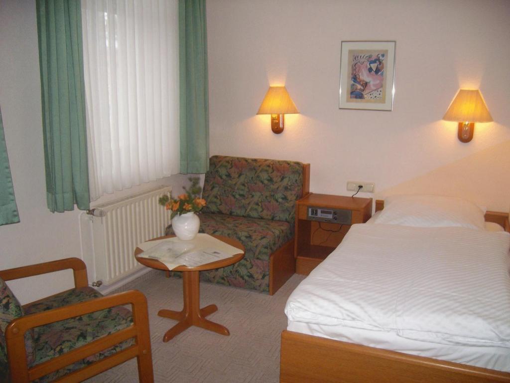 Hotel Am Bahnhof Stendal Chambre photo